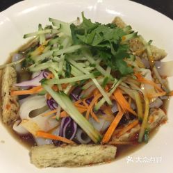 伊帕爾汗 羽山店 的石河子涼皮好不好吃 用戶(hù)評(píng)價(jià)口味怎么樣 上海美食石河子涼皮實(shí)拍圖片 大眾點(diǎn)評(píng)